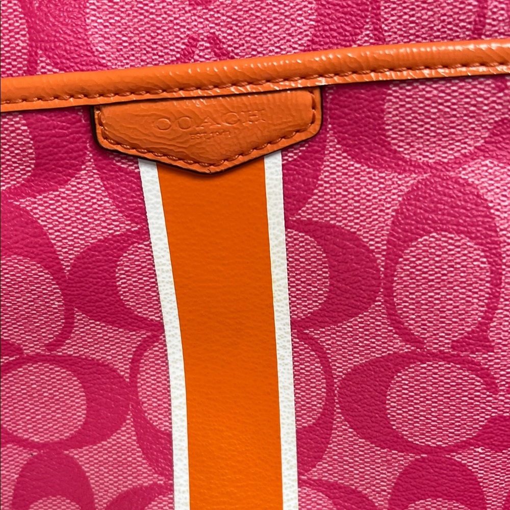 Coach ⭐️ Vibrant Pink and Orange Crossbody Bag - Picture 6 of 10